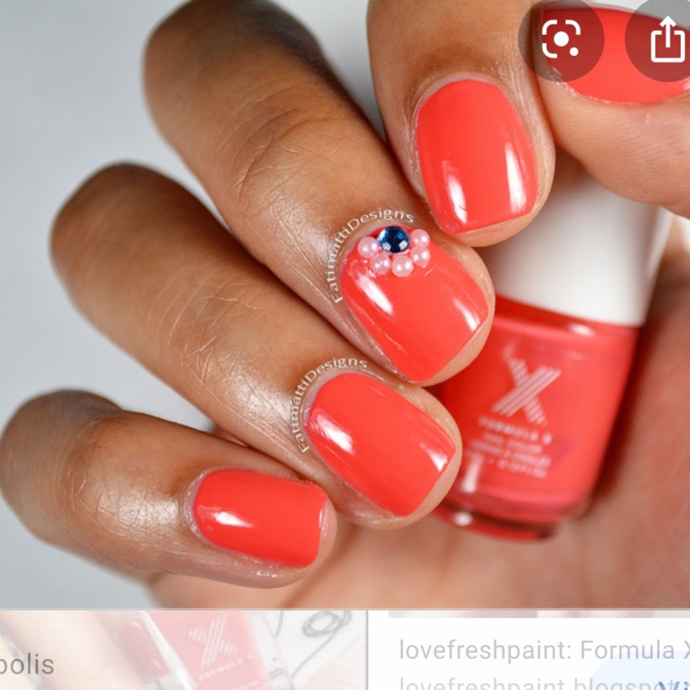 4/$15 Formula X nail color - power source & huntress